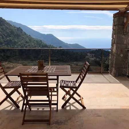 Liva Kelebekler Vadisi Oeluedeniz Kirme فتحية